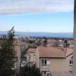 Terrasse Et Parking A 500m De La Cite Ar Lägenhet *