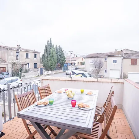 Lägenhet Terrasse Et Parking A 500m De La Cite Ar *
